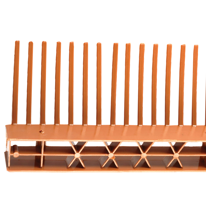 Grzebień okapowy z kratką went. ceglasty