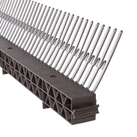 Grzebień okapowy z kratką went. S czarny